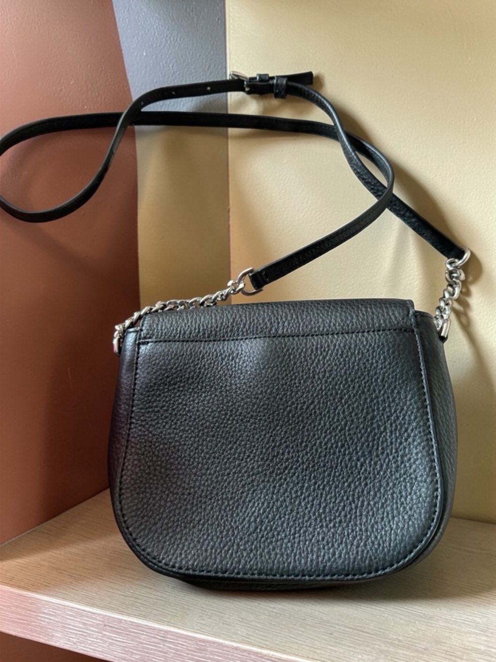 Michael Kors Mott Black Pebbled Leather Saddle Crossbody - Picture 11 of 14